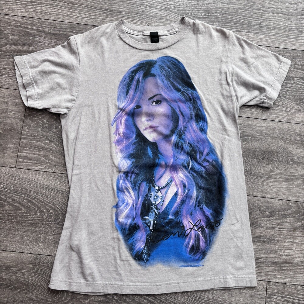Demi Lovato T Shirt Sz Small 2012 Tour Unisex Vintage Music Official Merchandise